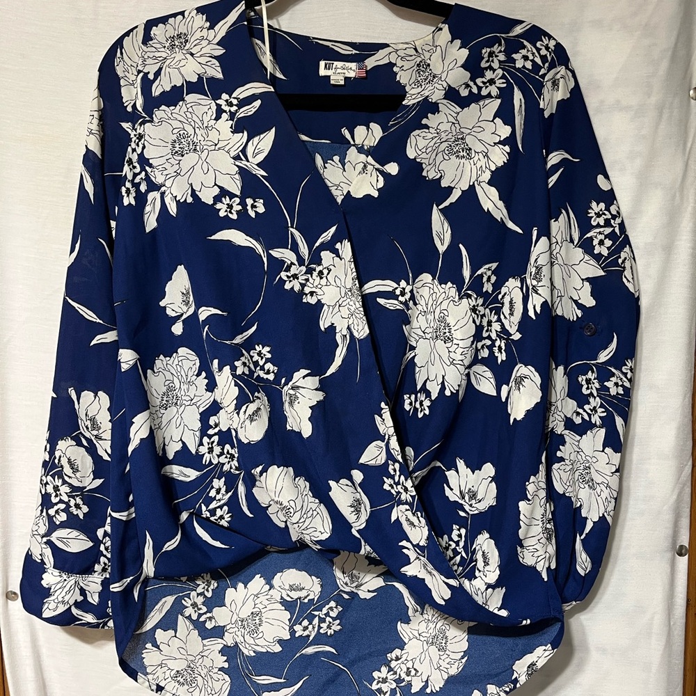 Kut from the Kloth Blue Wrap Blouse 3/4 Sleeve